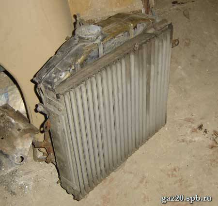 Радиатор с установленными жалюзи